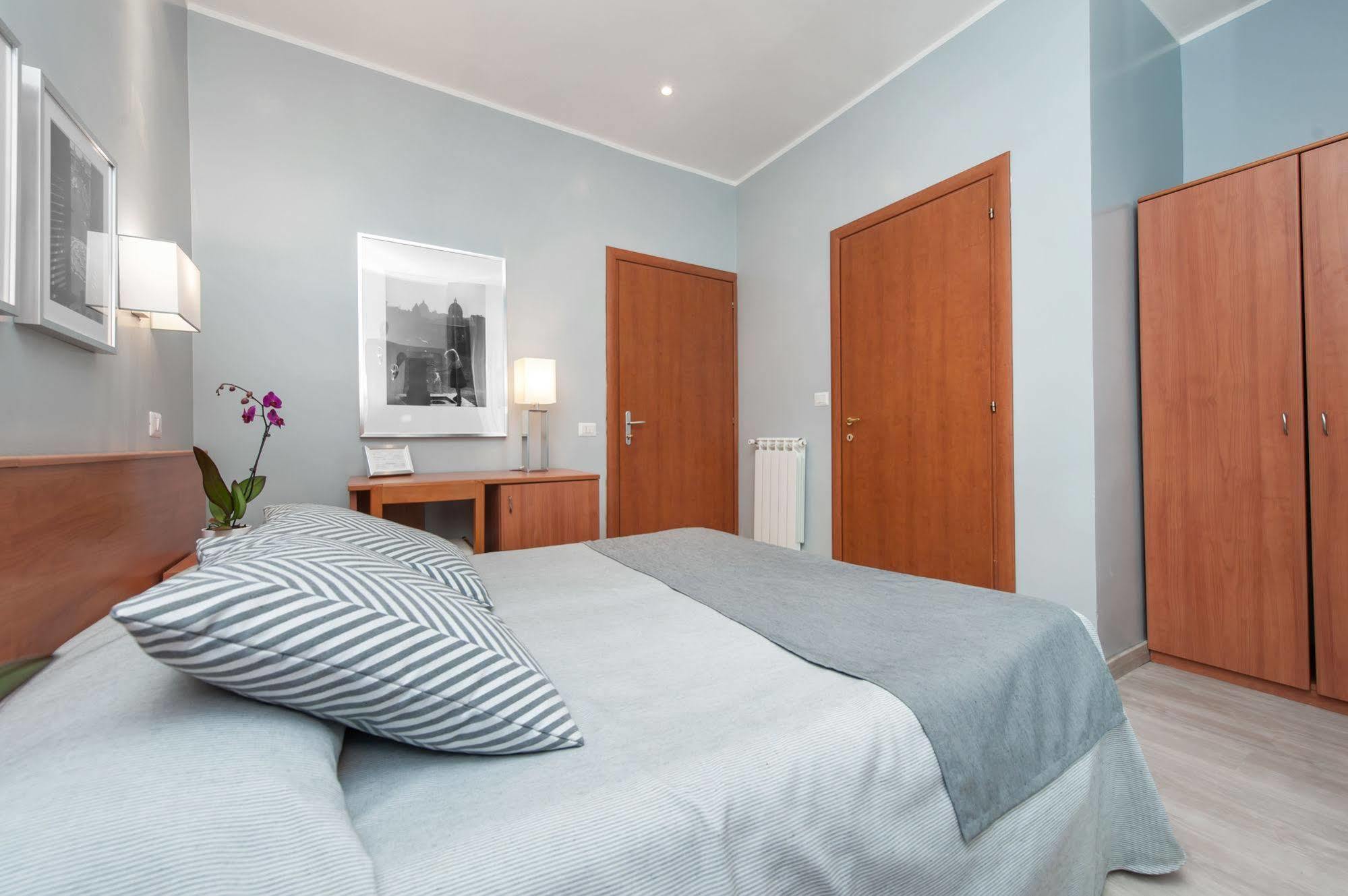 Roi Hotel Rzym Zewnętrze zdjęcie