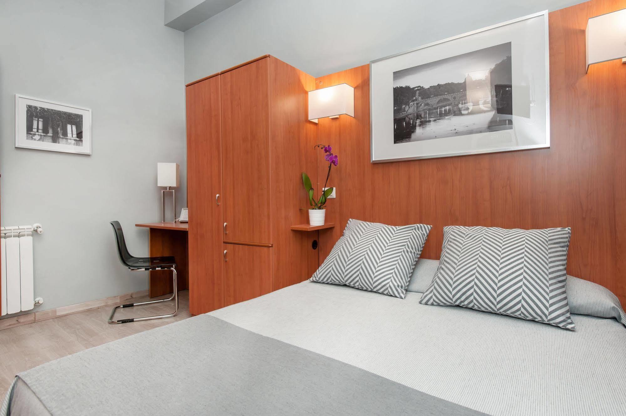 Roi Hotel Rzym Zewnętrze zdjęcie